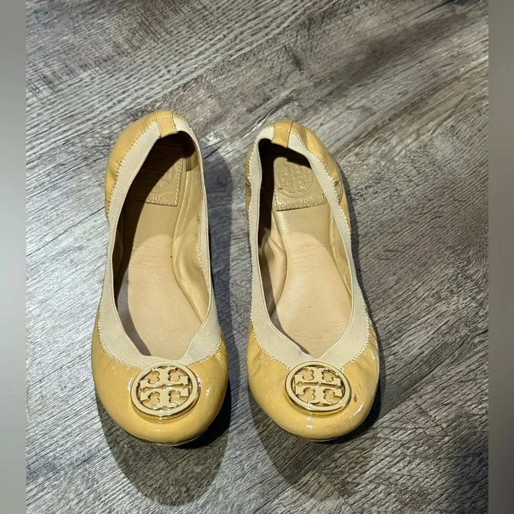Tory Burch Women's Gold‎ Ballet Flats